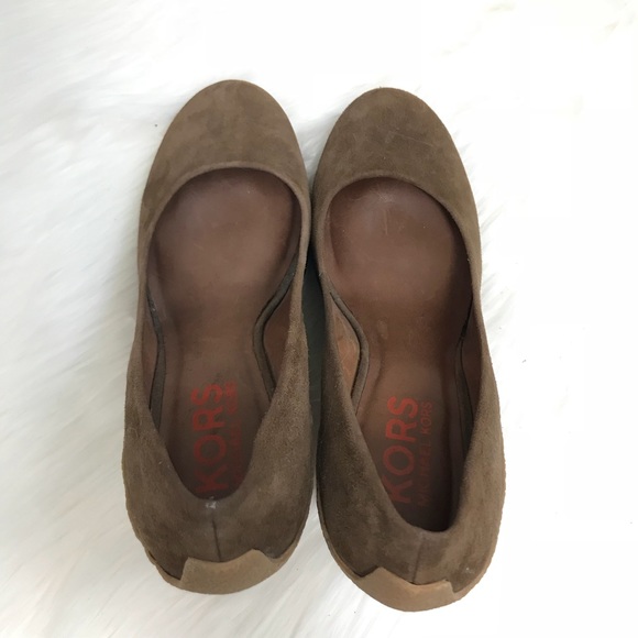KORS Michael Kors Suede Wedges - Picture 7 of 8